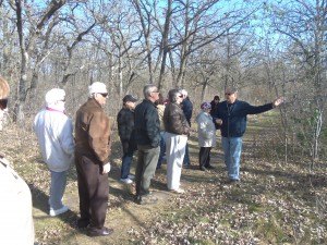 photo by Dennis Dalman Tour guide Steve Hennes points out features of Sauk River Regional Park during a tour Nov. 2.