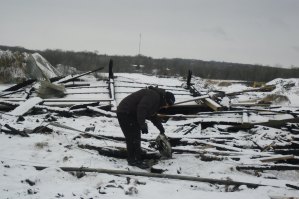 photo by Logan Gruber An investigator from Whitemore Fire Consultants was on the scene Tuesday morning to determine the cause of the fire.