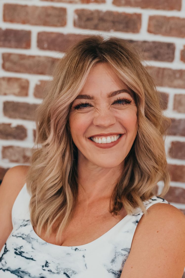 New Towne Hair opens in Sartell