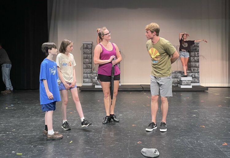 Former Sabres dancer choreographs ‘Mary Poppins’